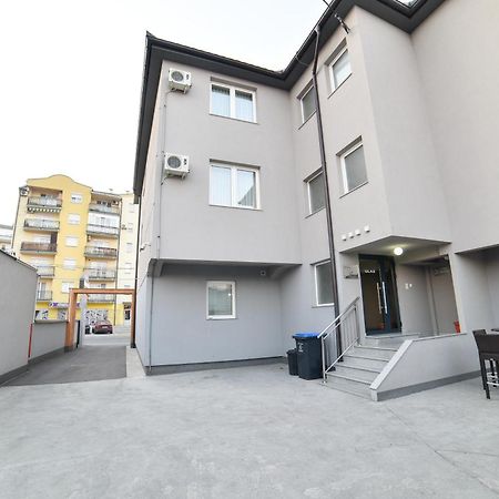 Motel Centar Bijeljina Bagian luar foto