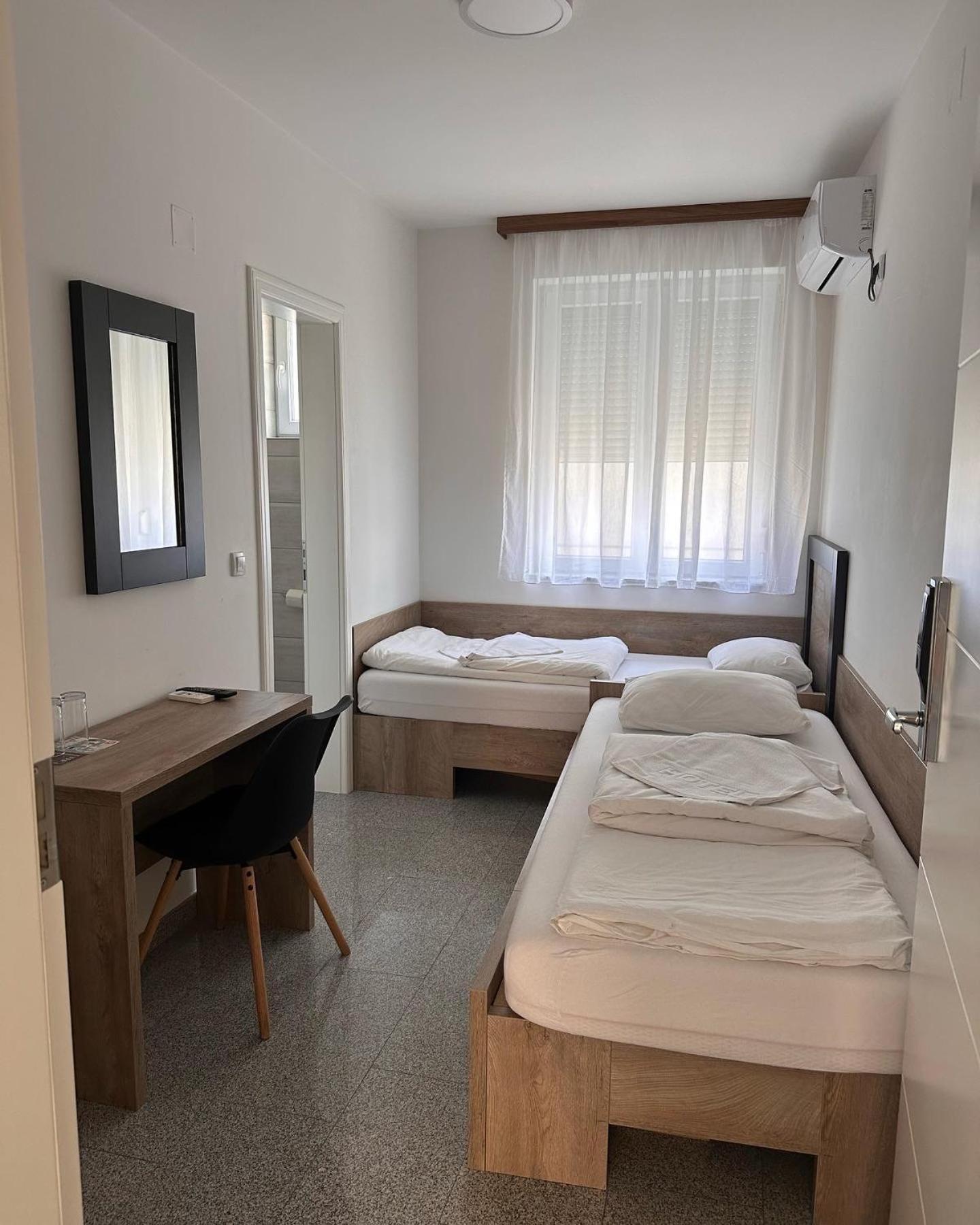 Motel Centar Bijeljina Bagian luar foto