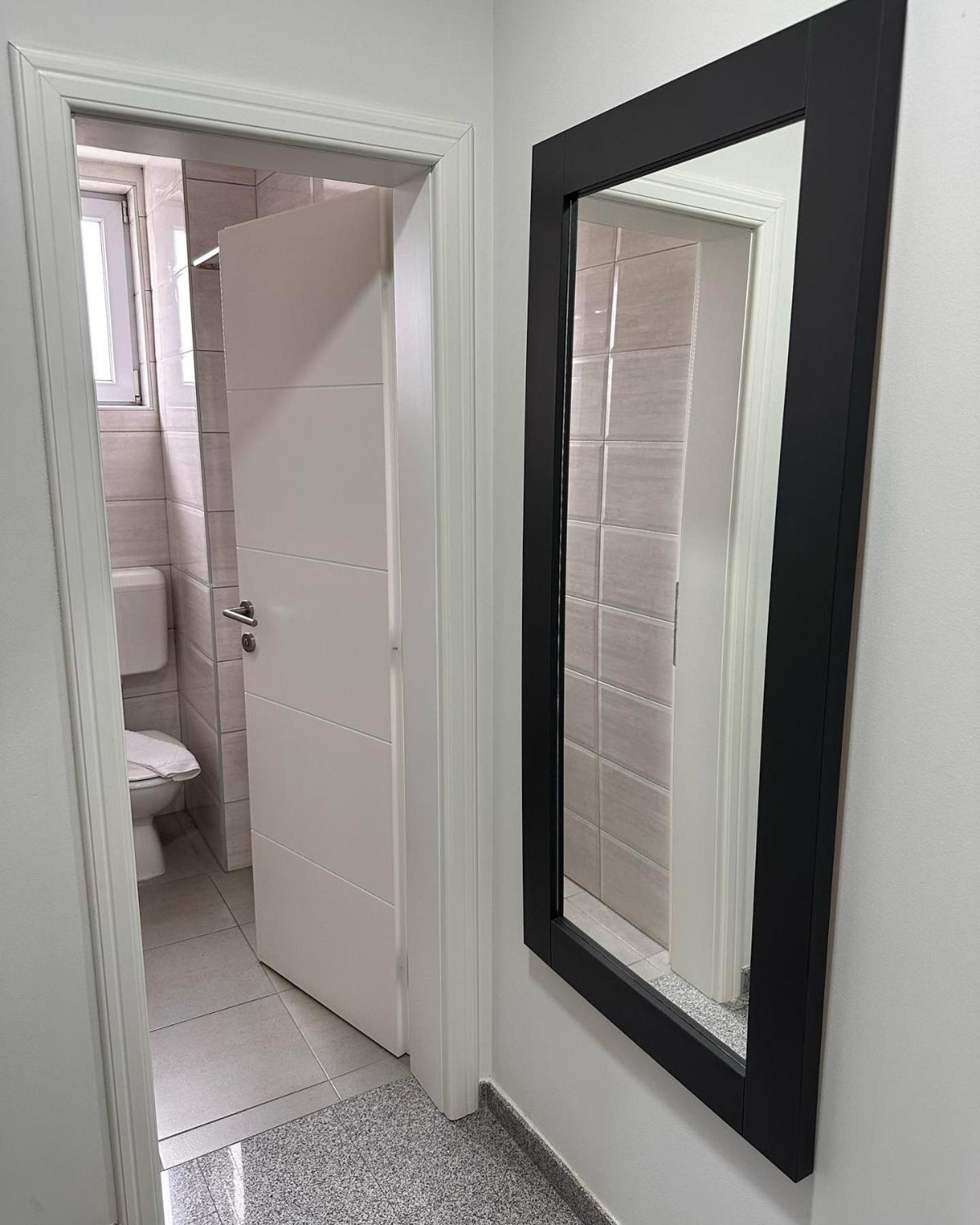 Motel Centar Bijeljina Bagian luar foto